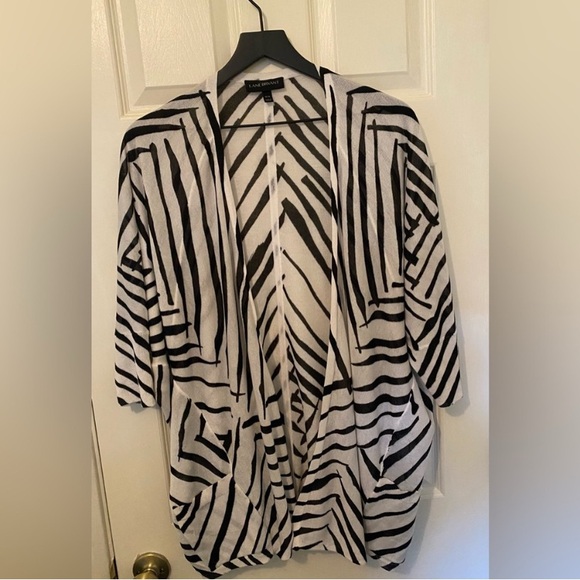 Cable & Gauge Sweaters - Lane Bryant Black and White Striped Cardigan 14/16